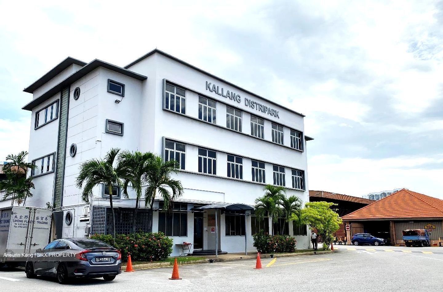 Geylang Bahru (D12), Office #383511981